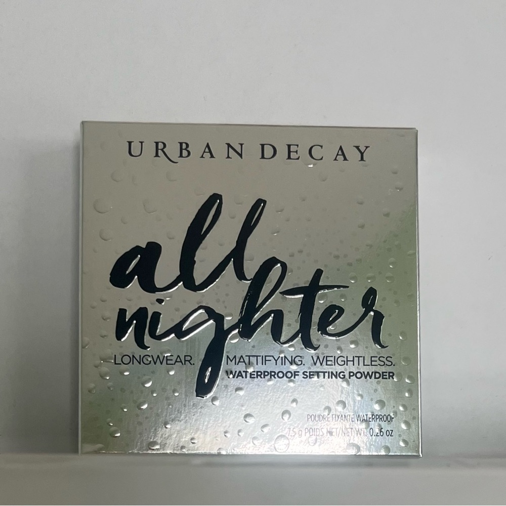 URBAN DECAY ALL NIGHTER LONGWEAR MATTIFYING WEIGHTLESS WATERPROOF SETTING POWDER